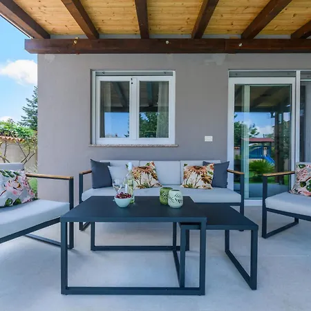 Luxurious In Casa de Férias