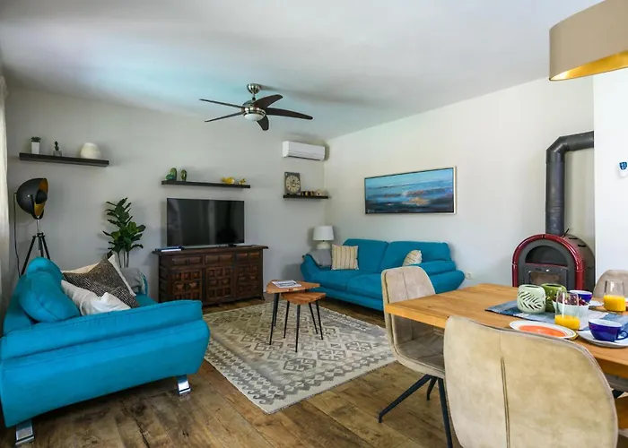 Дом отдыха Beautiful In With Wifi Медулин