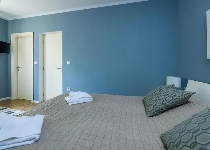 Beautiful In With Wifi Медулин